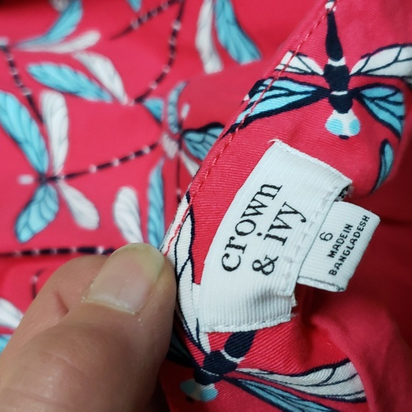 Crown & Ivy skirt with shorts built in  size 6 - Picture 4 of 4